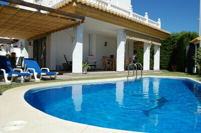 House - 3 Bedrooms with Pool and WiFi - 109538, Maison 7 personnes à Torre del Mar 858179