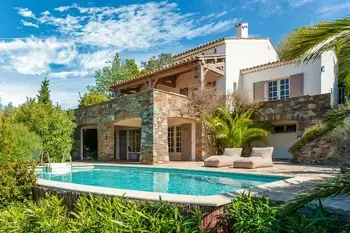 Villa in Cavalaire sur Mer,Villa Balou FR-83240-34 N°844401