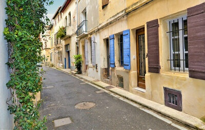 Maison 4 personnes à Arles FPB446
