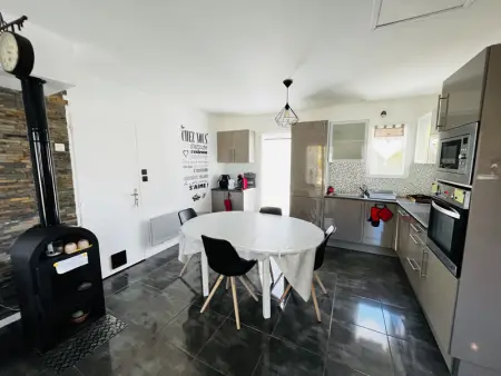 Maison 3 chambres, jardin clos, plage à proximité, bien équipé, WiFi, parking - Photo 3