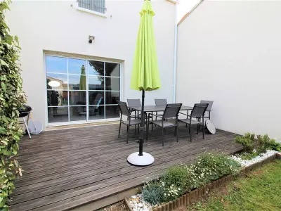 Maison à Saint Pierre d'Oléron, Maison Moderne Proche Port La Cotinière – 4 Pers, Jardin, Terrasse, Plages à Proximité - L844450