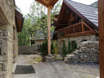 Chalet a Pra Loup,Chalet rénové 3 pièces pour 5 pers avec jardin, balcon et cheminée, à 150m des remontées à Pra Loup FR-1-471-21 N°844457