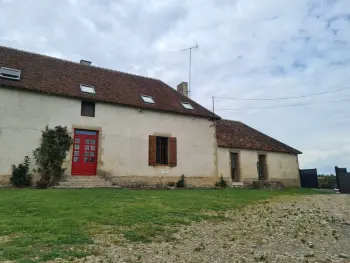 Gite à Cluis,Gîte à la ferme avec jardin privatif, proche de sites touristiques et tout confort inclus FR-1-591-341 N°844696