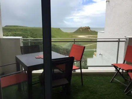 Appartement lumineux avec balcon, parking et animaux acceptés - Photo 1