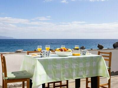 Casa de playa con gran terraza y vistas al mar, Villa 6 personnes à Tenerife ES-176-114