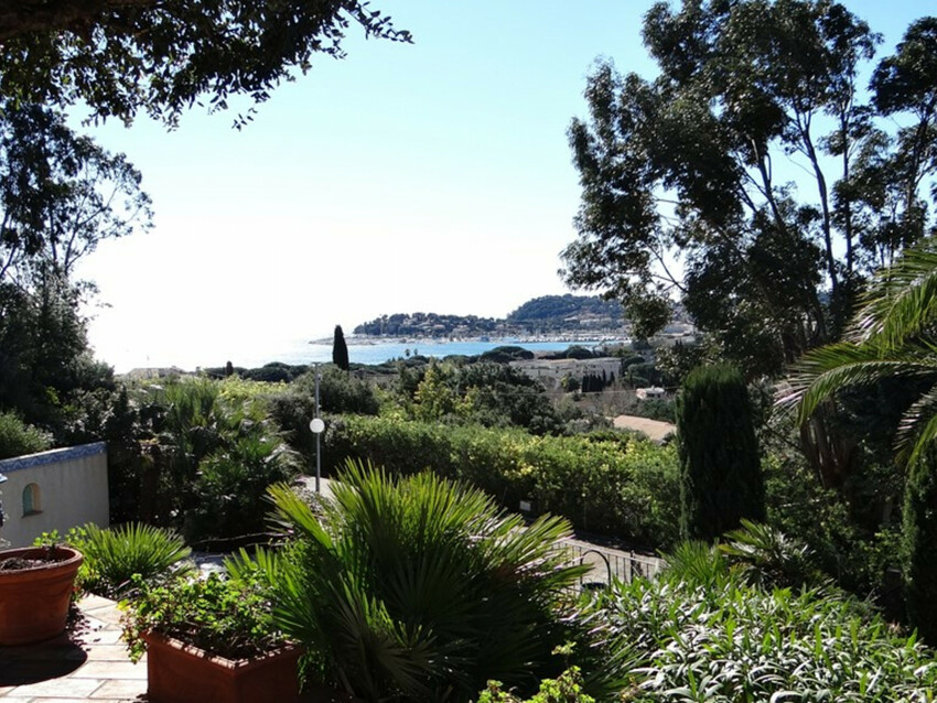 Très belle villa provençale avec vue mer, Location Villa in Cavalaire sur Mer - Foto 30 / 32