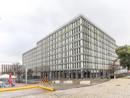 Charmant Loft à Lisbonne avec Garage, Proche Centre et Cité Universitaire - Photo 3
