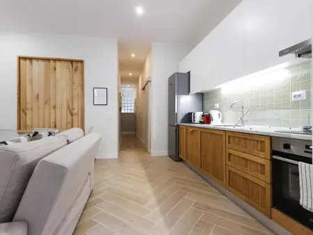 Appartement Design à Lisbonne avec Terrasse - Proche du Centre, 1 Chambre, Cuisine Équipée - Photo 16