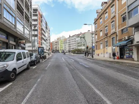 Appartement Design à Lisbonne avec Terrasse - Proche du Centre, 1 Chambre, Cuisine Équipée - Photo 22