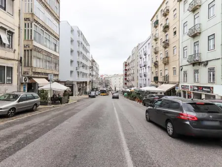 Appartement Design à Lisbonne avec Terrasse - Proche du Centre, 1 Chambre, Cuisine Équipée - Photo 23