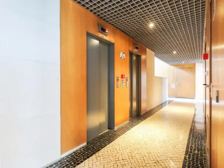 Appartement Moderne avec Garage à Campolide, Proche du Centre et du Parque Eduardo VII - Photo 7