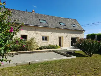 Gîte in Corzé,Gîte de charme rénové avec jardin clos, baignoire balnéo et proche d'Angers FR-1-622-27 N°845059