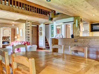 Appartement à Megève, Duplex 3 Chambres au Mont d'Arbois - Balcon, Garage, Proche Télécabine et Golf - L893808
