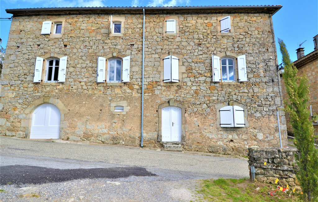 Location Maison à Bordezac - Photo 2 / 38
