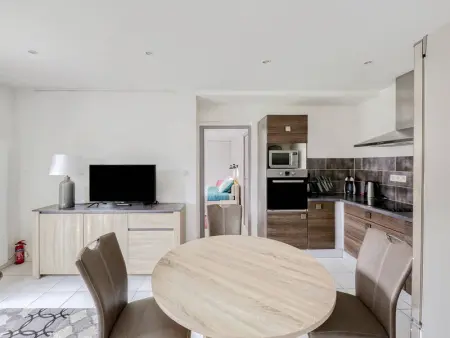 Appartement avec grande terrasse, WIFI, proche port et commerces, Perros-Guirec - Photo 1