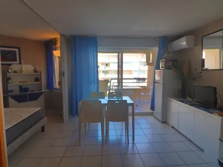 Appartement climatisé 4/6 personnes avec parking à Sète - Photo 10
