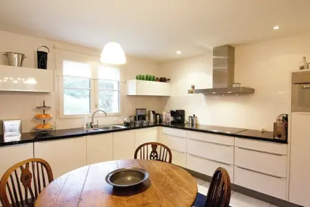 La Haute Prèze 34 près de la Dordogne, Villa de luxe avec piscine chauffée sur golf avec beaucoup d'intimité et vue panoramique. - Photo 3