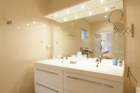 La Haute Prèze 34 près de la Dordogne, Villa de luxe avec piscine chauffée sur golf avec beaucoup d'intimité et vue panoramique. - Photo 19