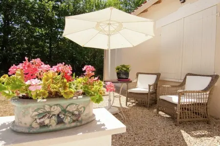 La Haute Prèze 34 près de la Dordogne, Villa de luxe avec piscine chauffée sur golf avec beaucoup d'intimité et vue panoramique. - Photo 27