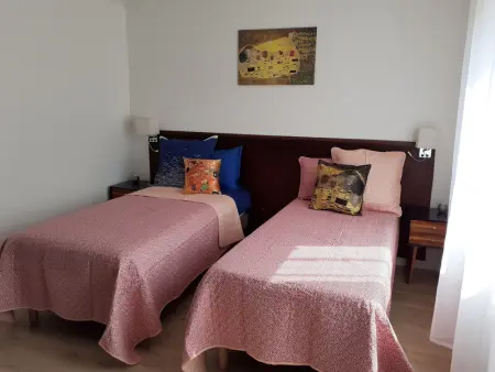 Petite maison rénovée proche centre Lunéville, jardin, barbecue, parking privatif, à 30 min de Nancy - Photo 3