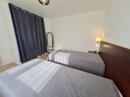 Petite maison rénovée proche centre Lunéville, jardin, barbecue, parking privatif, à 30 min de Nancy - Photo 9