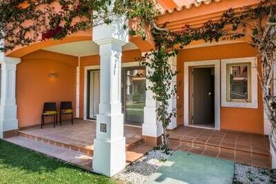 Villa Polvo | Stunning 3 Bedroom Villa, wifi, swimming pools, air con, Villa 6 personnes à Luz de Tavira 437918