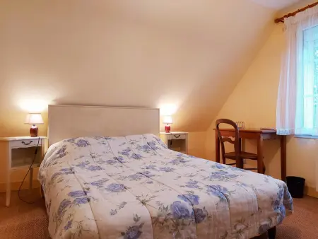 Maison Nature avec Salle de Jeux, Jardin Clos, et Wi-Fi à Dampierre-sous-Brou - Photo 16