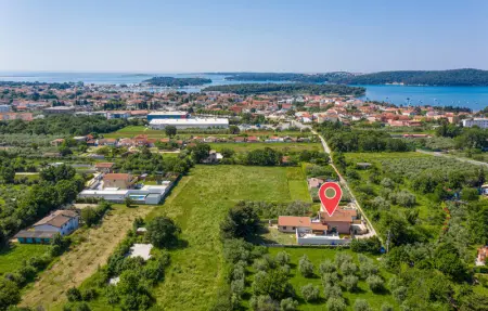 Location Maison 8 personnes à Medulin - Photo 2