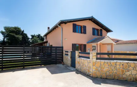 Location Maison 8 personnes à Medulin - Photo 12