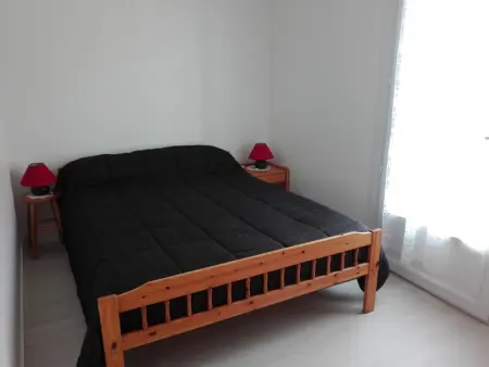 Maison T4 Rénovée - Jardin Privé - Plage et Commerces à Pied - Stationnement Inclus - Photo 6