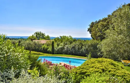 Location Maison 6 personnes à Montaren et St Mediers - Photo 2