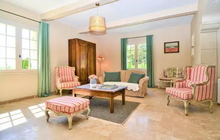 Location Maison 6 personnes à Montaren et St Mediers - Photo 3