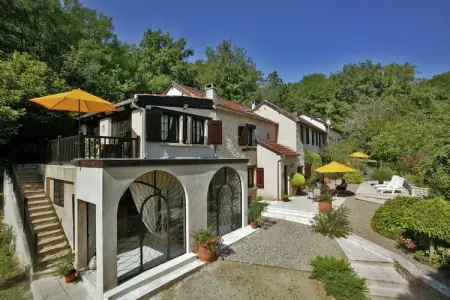 Isis, Maison de vacances moderne à Souillac avec piscine - Photo 8