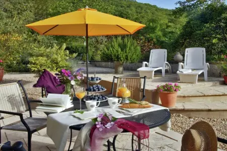 Isis, Maison de vacances moderne à Souillac avec piscine - Photo 18