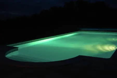 La Croix Blanche, Chalet spacieux à La Croix-Blanche avec piscine - Photo 8