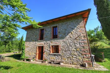Bellavista Terra, Maison de vacances rustique à Ortignano avec piscine - Photo 17