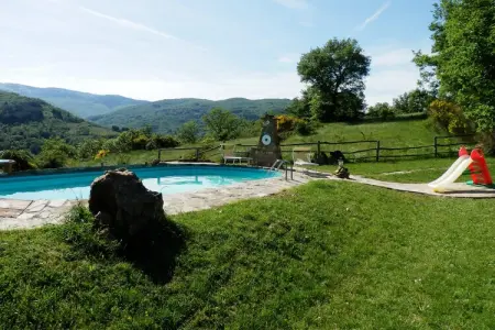 Agriturismo Bellavista, Ferme confortable à Ortignano en Italie avec piscine privée - Photo 3
