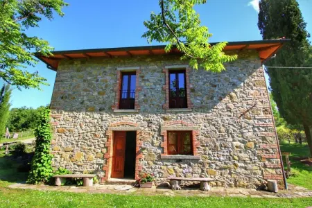 Agriturismo Bellavista, Ferme confortable à Ortignano en Italie avec piscine privée - Photo 5