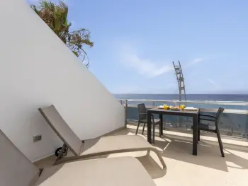 Wohnung in Valsequillo de Gran Canaria,Loft moderne à Las Canteras avec terrasse, cuisine équipée et wifi gratuit ES-177-16 N°894669