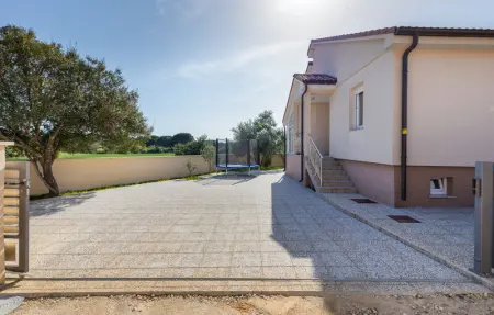 Location Maison 7 personnes à Valbandon - Photo 12