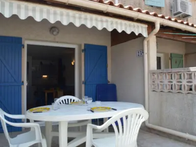 Maison à Narbonne, Pavillon avec Terrasse, 6 couchages, à 250m de la Plage et 600m des Commerces - Narbonne Plage - L847227