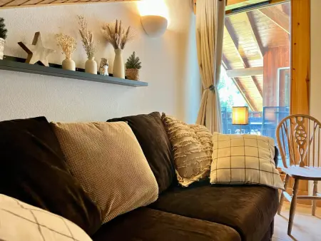 Appartement familial avec piscines et parking, proche centre et skibus - Photo 1