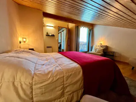 Appartement familial avec piscines et parking, proche centre et skibus - Photo 9