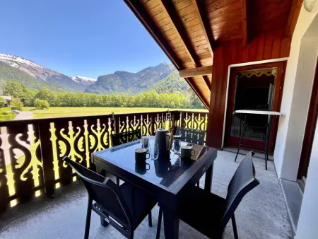 Appartement familial avec piscines et parking, proche centre et skibus - Photo 10