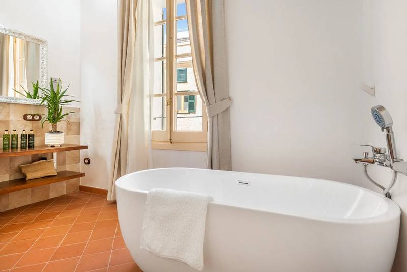 SERANOVA LUXURY HOTEL GRAN CONFORT PLUS - ADULTS ONLY, Location Villa à Ciutadella de Menorca - Photo 5 / 26