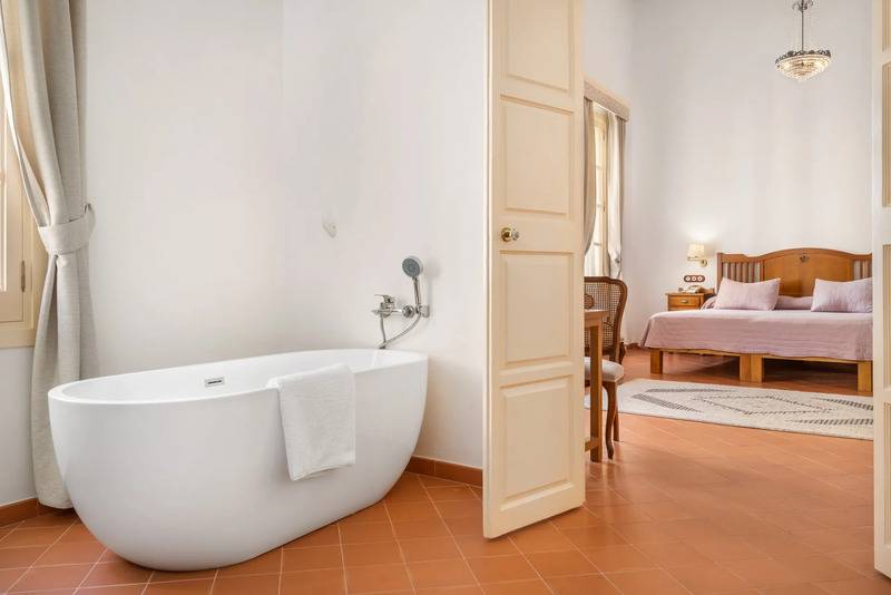 SERANOVA LUXURY HOTEL GRAN CONFORT PLUS - ADULTS ONLY, Location Villa à Ciutadella de Menorca - Photo 6 / 26
