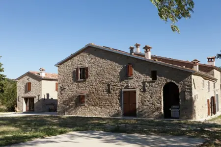 Borgata Porpora Due, Spacieux appartement dans une ferme dans la campagne avec vues spectaculaires - Photo 5