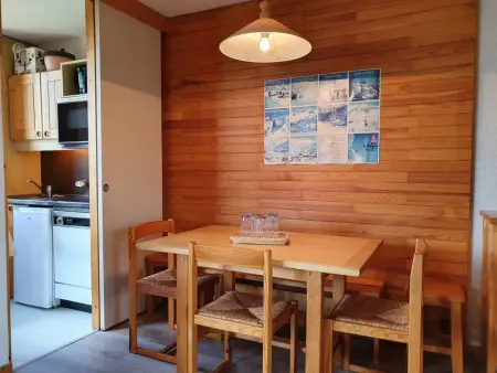 Studio divisible 4 pers. - Balcon, Animaux admis, Pied des pistes, Proches commerces - Photo 7