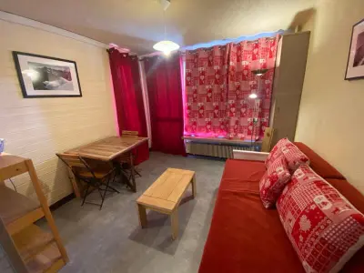 Appartement à Tignes, Studio confortable à Tignes avec balcon exposé Sud Est - L948792