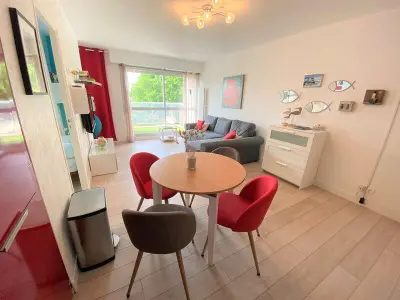 Appartement à Bénodet, Bénodet - Confortable appartement près de la plage avec Wifi et parking - N°895111